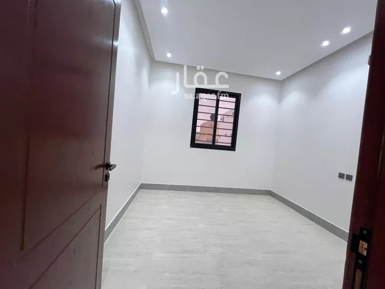 شقة للبيع في شارع غازي القصيبي, حي عكاظ, مدينة الرياض, منطقة الرياض صورة 3