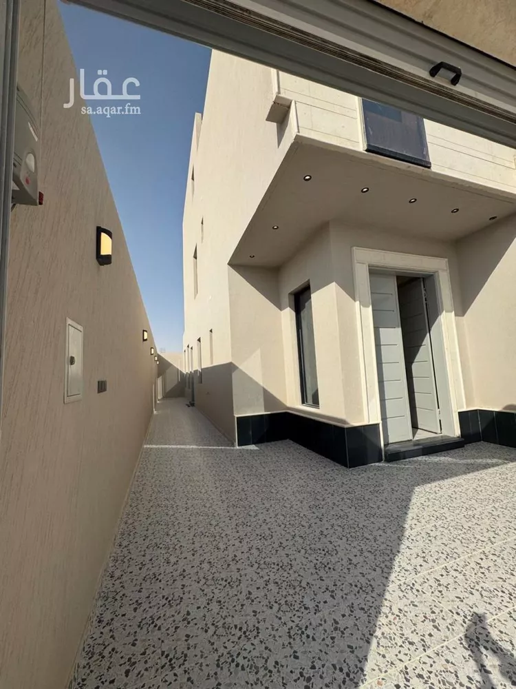 فيلا للبيع في شارع السيف, حي الجنادرية, مدينة الرياض, منطقة الرياض صورة 2
