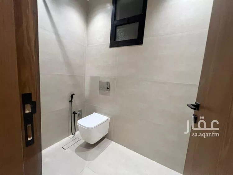 Floor for Sale in Riyadh Okaz صورة 4