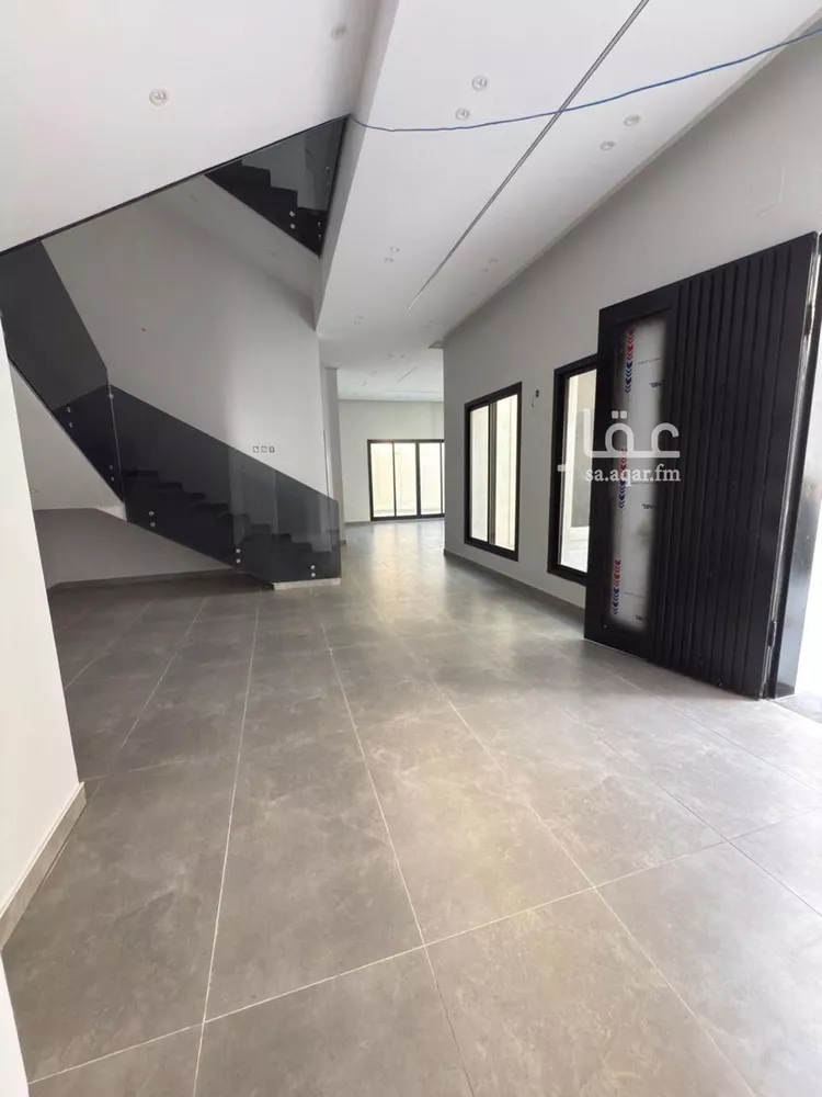 فيلا للبيع في شارع ابن الصاحب, حي الورود, مدينة الخرج, منطقة الرياض صورة 2