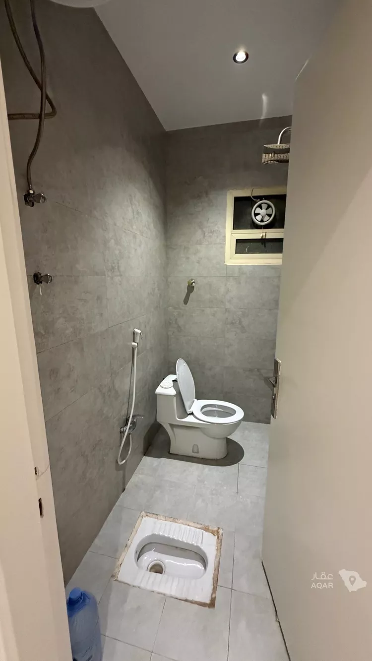 Floor for Rent in Riyadh Al Munsiyah 17
