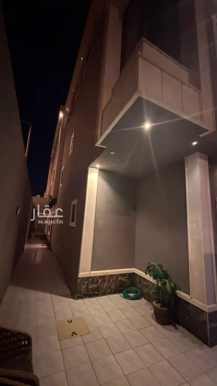فيلا للبيع في شارع عبدالله القيرواني, حي الرمال, مدينة الرياض, منطقة الرياض صورة 3