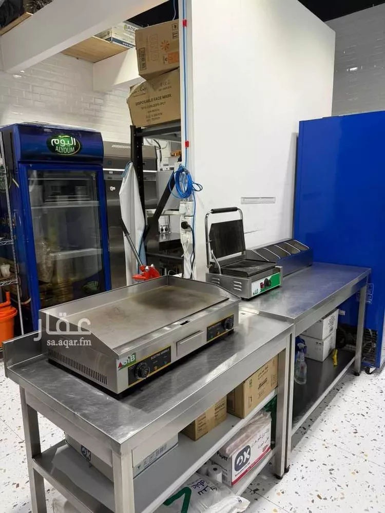 محل للبيع في حي ، شارع الشرق ، حي الندوة ، الرياض ، منطقة الرياض صورة 4