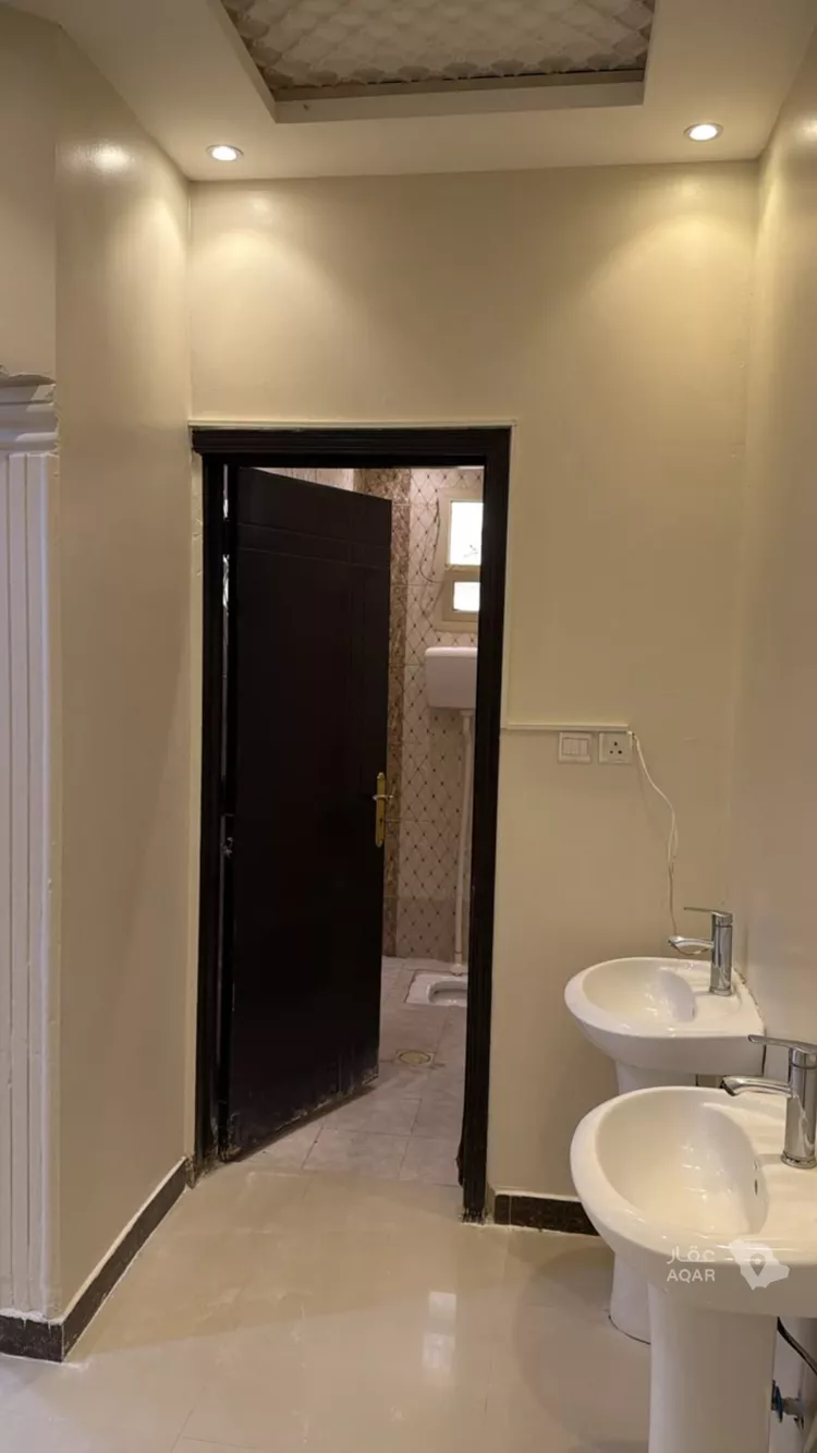 Floor for Rent in Riyadh Tuwaiq
