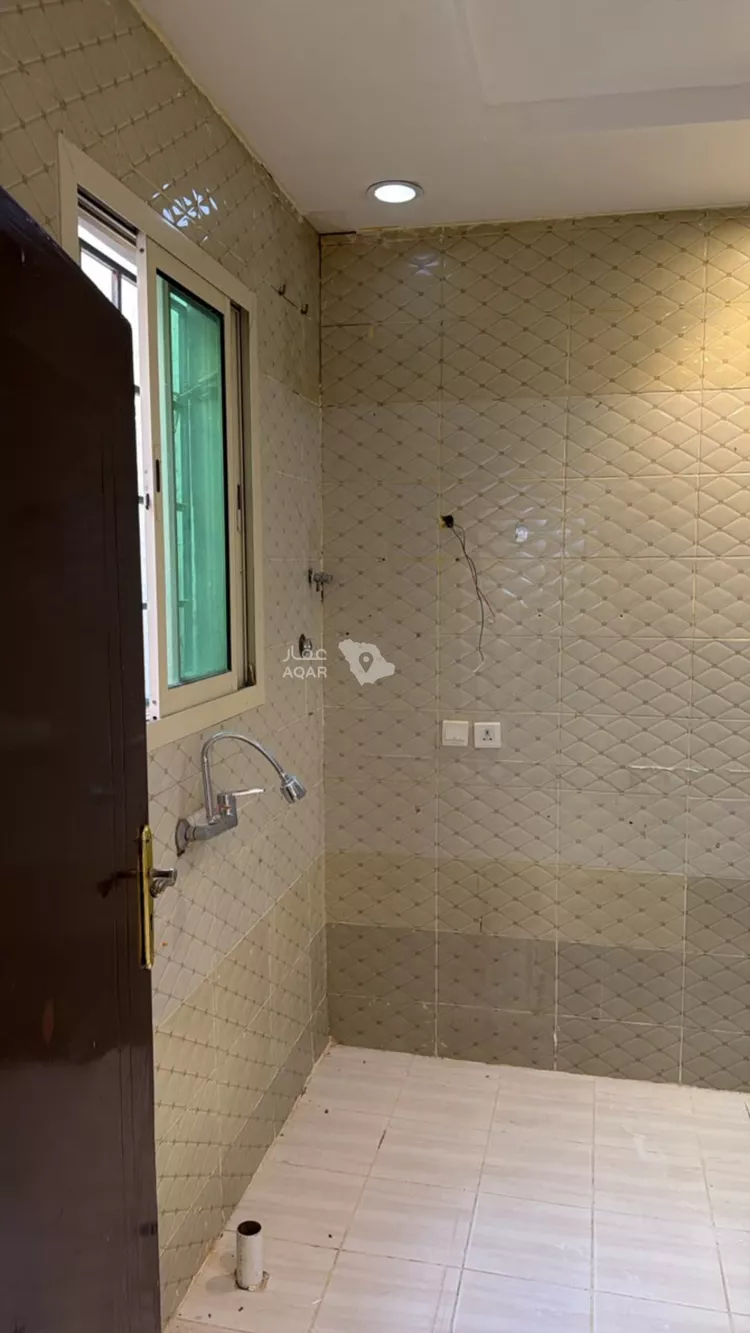 Floor for Rent in Riyadh Tuwaiq 9