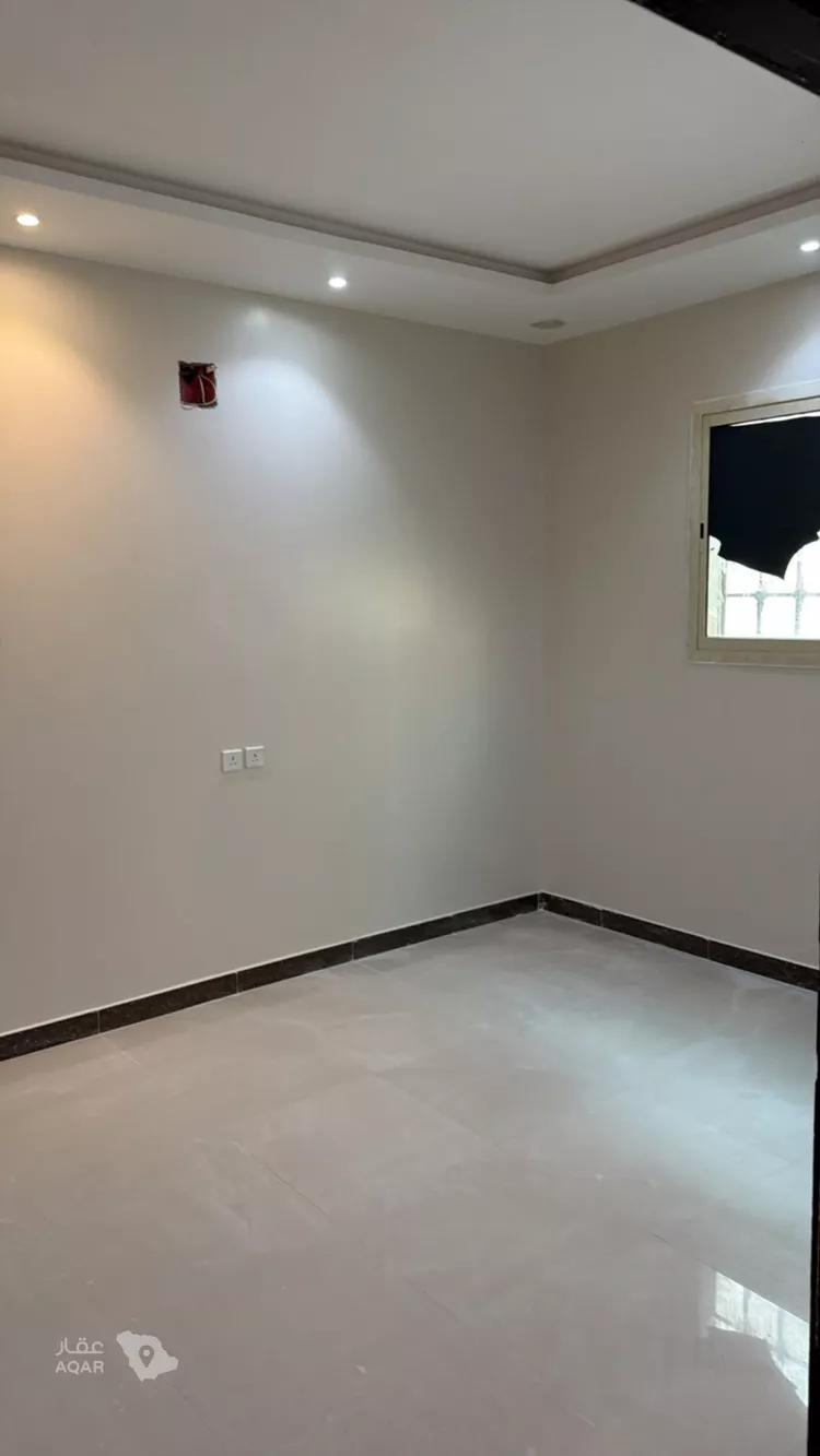 Floor for Rent in Riyadh Tuwaiq 12