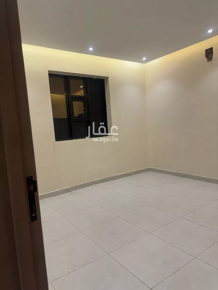 شقة للإيجار في شارع حسن الشاعر, حي عكاظ, مدينة الرياض, منطقة الرياض