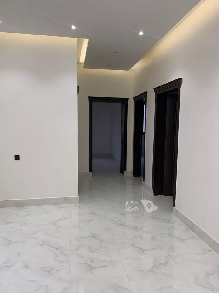 Floor for Rent in Riyadh Ar Rimal 6