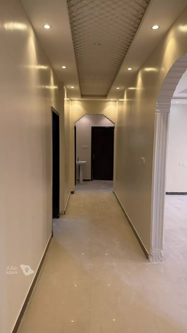 Floor for Rent in Riyadh Tuwaiq 11