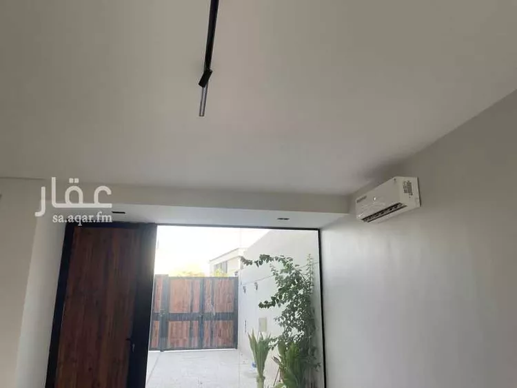 فيلا للإيجار في شارع 595571, حي عقرباء, مدينة الجبيلة, منطقة الرياض صورة 5
