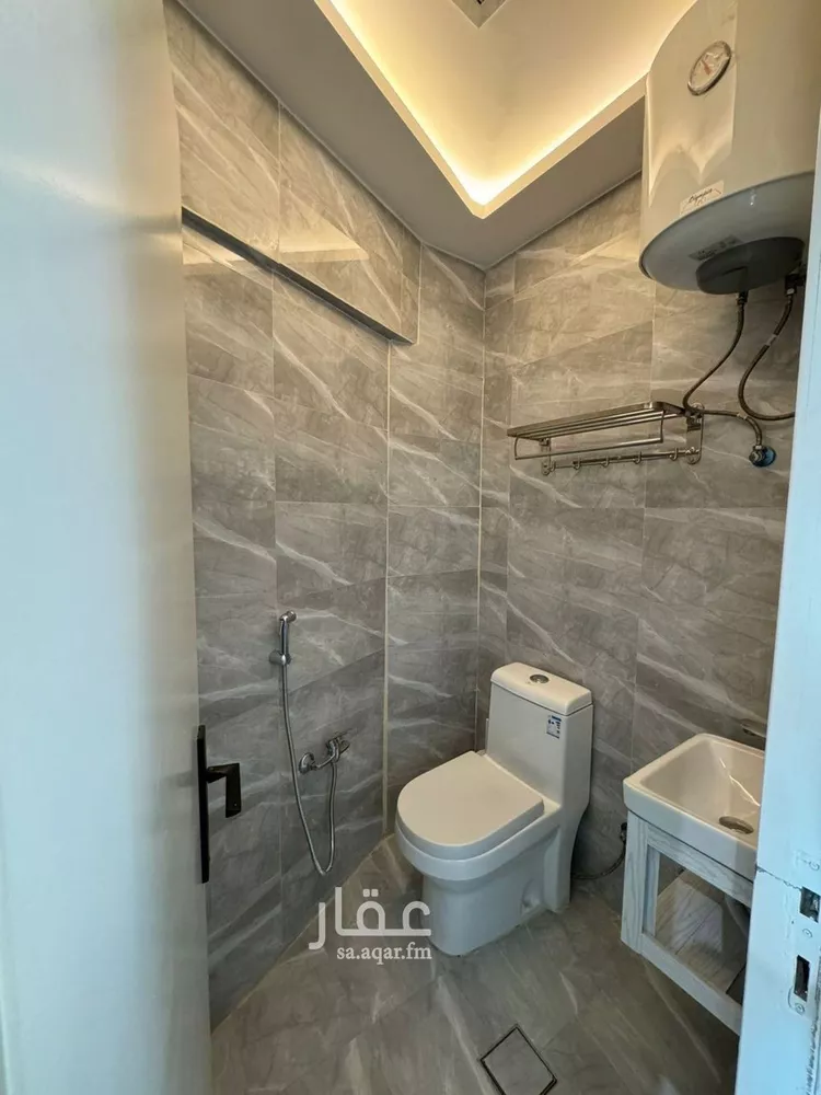 شقة للإيجار في شارع ابن عبدالحق الخزرجي, حي العقيق, مدينة الرياض, منطقة الرياض صورة 2