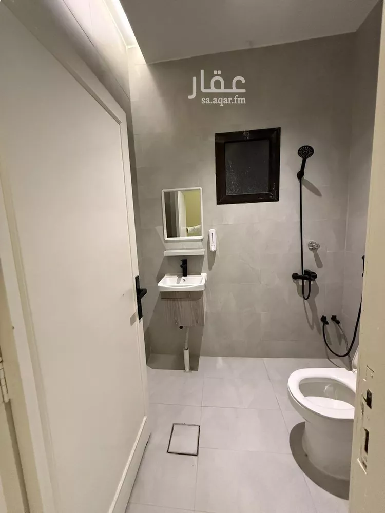 شقة للإيجار في شارع قناة السويس, حي العقيق, مدينة الرياض, منطقة الرياض صورة 5