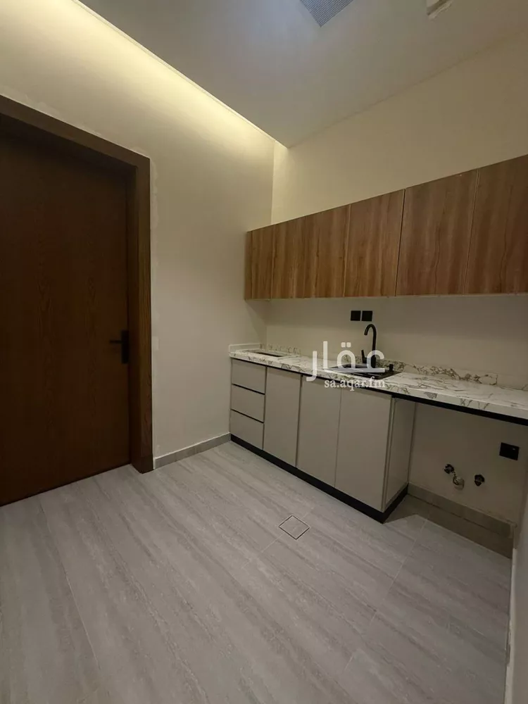 شقة للإيجار في شارع الشهارين, حي اليرموك, مدينة الرياض, منطقة الرياض صورة 2