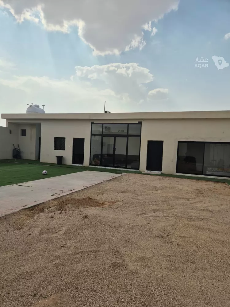 Rest House for Sale in Riyadh Uraidh