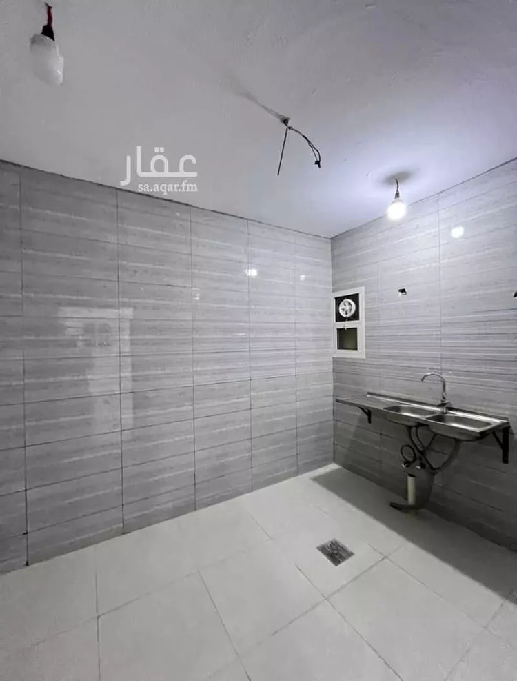 عمارة للبيع في شارع الجوز, حي منفوحة الجديدة, مدينة الرياض, منطقة الرياض صورة 4