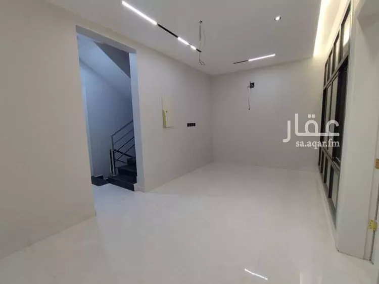 فيلا للبيع في شارع جبل الاجداد, حي ظهرة لبن, مدينة الرياض, منطقة الرياض صورة 2