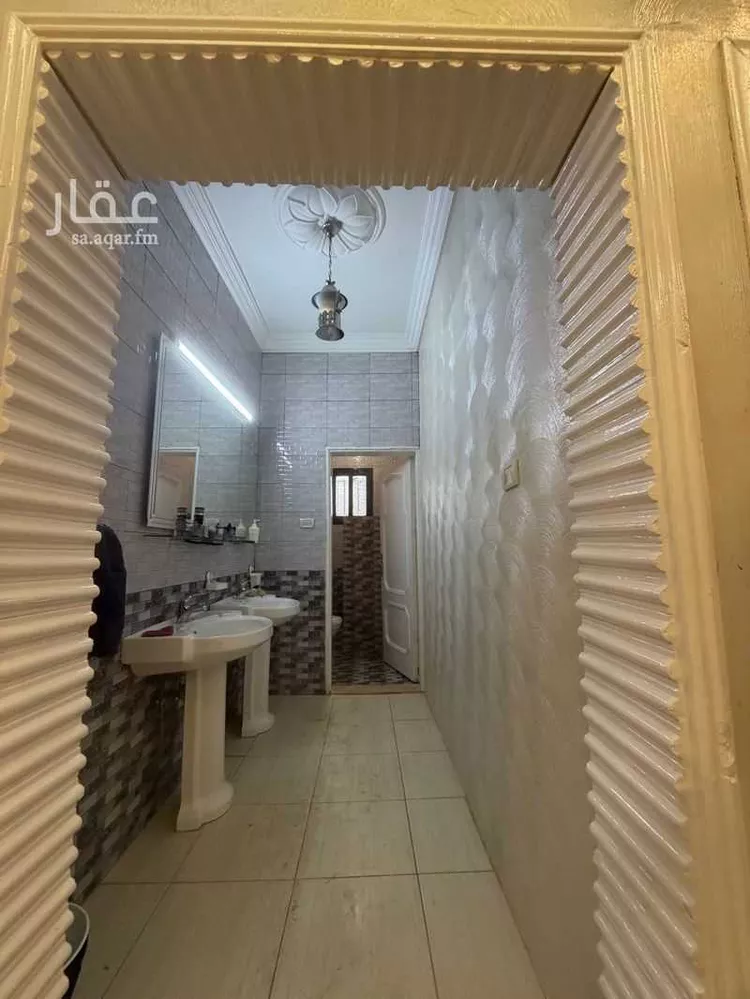 فيلا للبيع في شارع انس ابن مالك, حي أم العراد, مدينة الطائف, منطقة مكة المكرمة 6