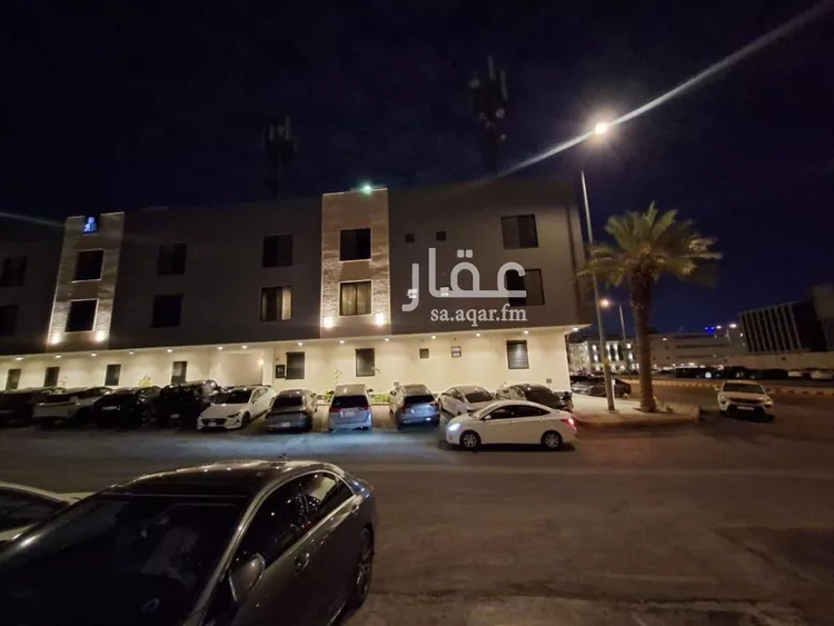 شقة للبيع في شارع رقم 380, حي الملقا, مدينة الرياض, منطقة الرياض 1 صورة