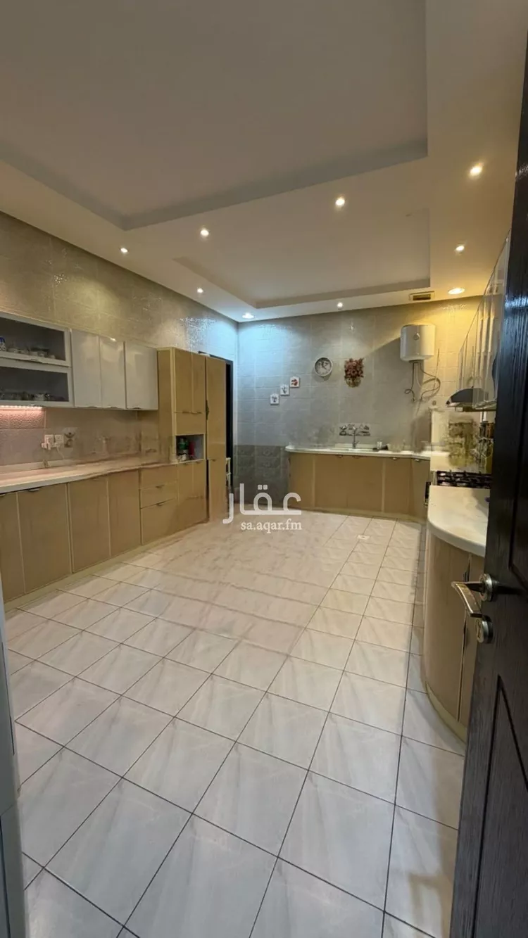 Floor for Rent in Riyadh Ishbiliyah صورة 2