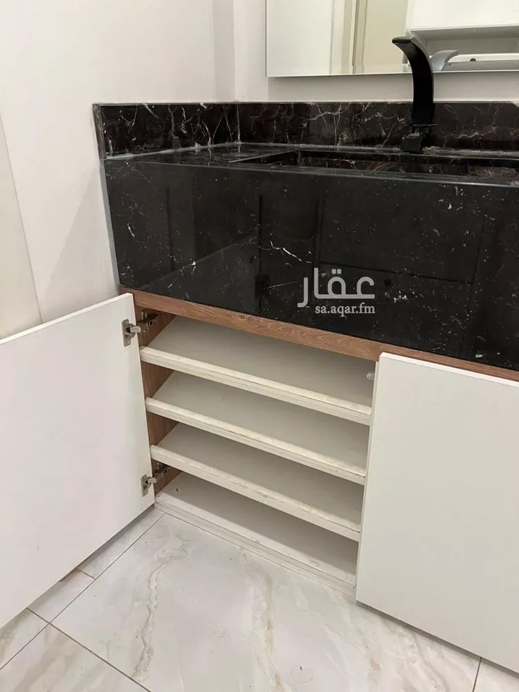 شقة للبيع في شارع أحمد بن محمد السديري, حي القدس, مدينة الرياض, منطقة الرياض صورة 2