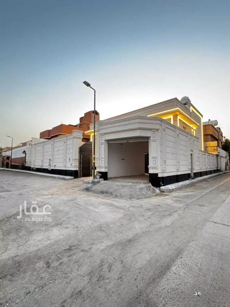 فيلا للبيع في شارع الأطلال, حي النظيم, مدينة الرياض, منطقة الرياض 12