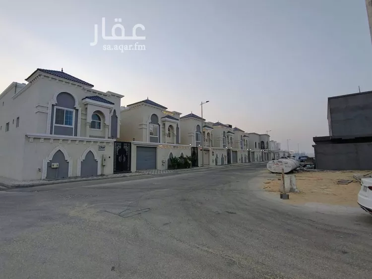 فيلا للبيع في شارع عين دار, حي الصواري, مدينة الخبر, المنطقة الشرقية صورة 3