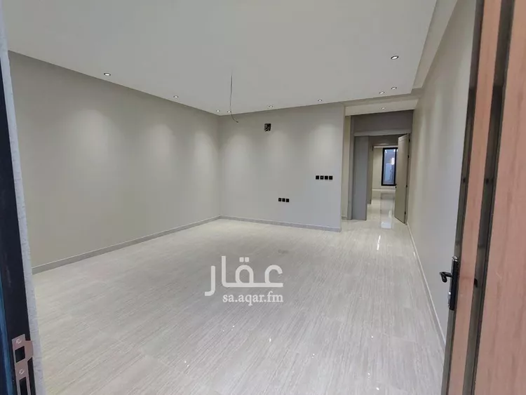 فيلا للبيع في شارع ربيعة بن السكن, حي الأمواج, مدينة الخبر, المنطقة الشرقية صورة 5