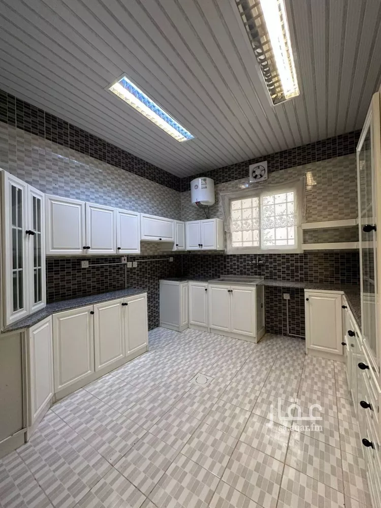 Floor for Rent in Riyadh Al Yarmouk