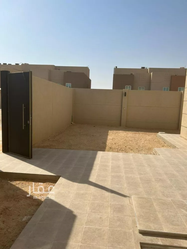 فيلا للإيجار في شارع محمد بن أبي الشرف, حي مطار الملك خالد الدولي, مدينة الرياض, منطقة الرياض صورة 2