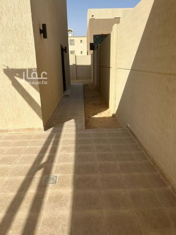فيلا للإيجار في شارع محمد بن أبي الشرف, حي مطار الملك خالد الدولي, مدينة الرياض, منطقة الرياض صورة 5