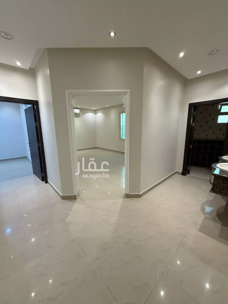 شقة للإيجار في شارع أحمد بن أبي بكر بن عقيل العلوي, حي عرقة, مدينة الرياض, منطقة الرياض