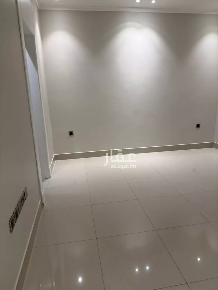 شقة للبيع في شارع شهيد الدين ثم الوطن عبدالله عبدالرحمن, حي الياسمين, مدينة الرياض, منطقة الرياض