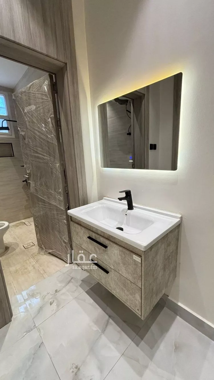 شقة للإيجار في شارع محمد القرشي, حي الحمراء, مدينة الرياض, منطقة الرياض صورة 2