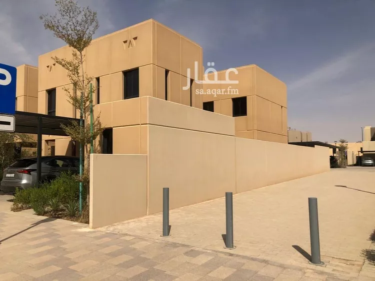 فيلا للبيع في شارع رقم 1046, حي سدرة, مدينة الرياض, منطقة الرياض صورة 2