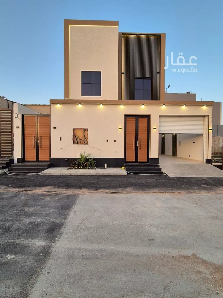 دور للبيع في شارع محمد بن بشر, حي العارض, مدينة الرياض, منطقة الرياض