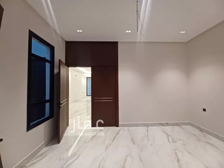 Villa for Sale in Riyadh Al Arid 9