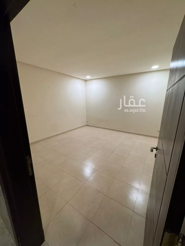 شقة للإيجار في شارع رقم 336, حي الملقا, مدينة الرياض, منطقة الرياض صورة 2