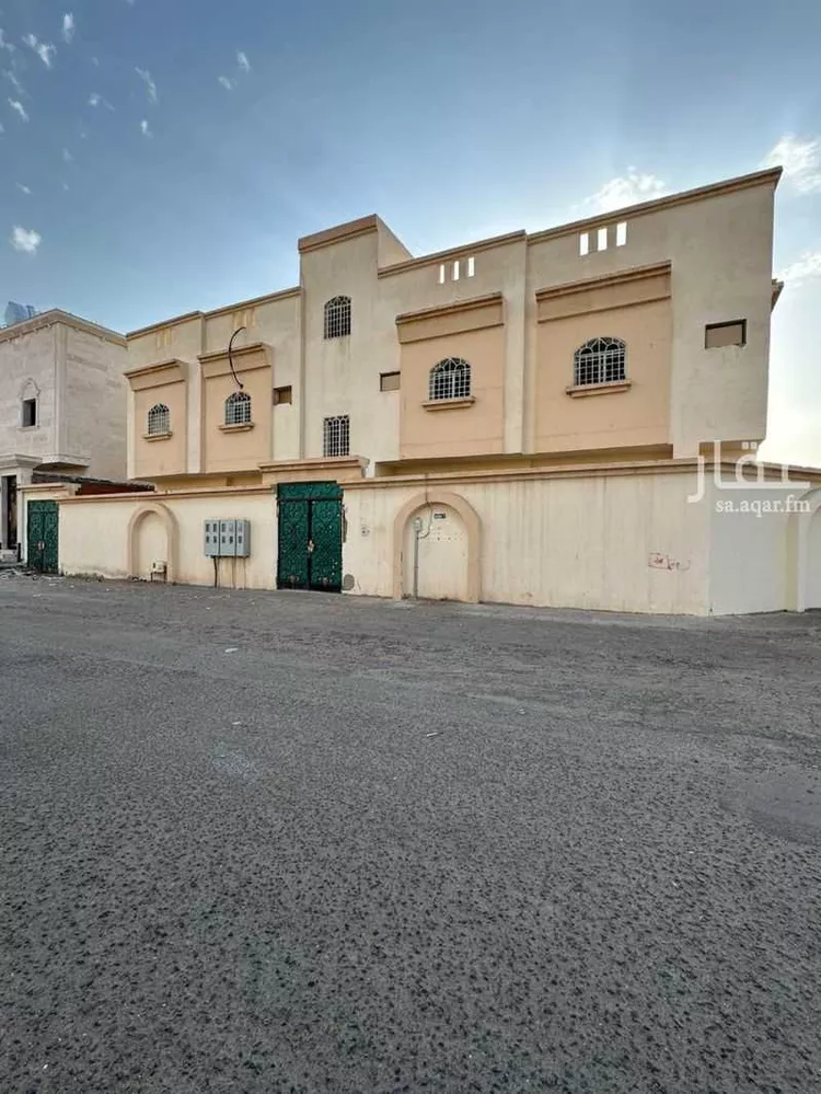 عمارة للبيع في شارع يحيى بن العلاء ، حي العزيزية ، المدينة المنورة ، منطقة المدينة المنورة صورة 5