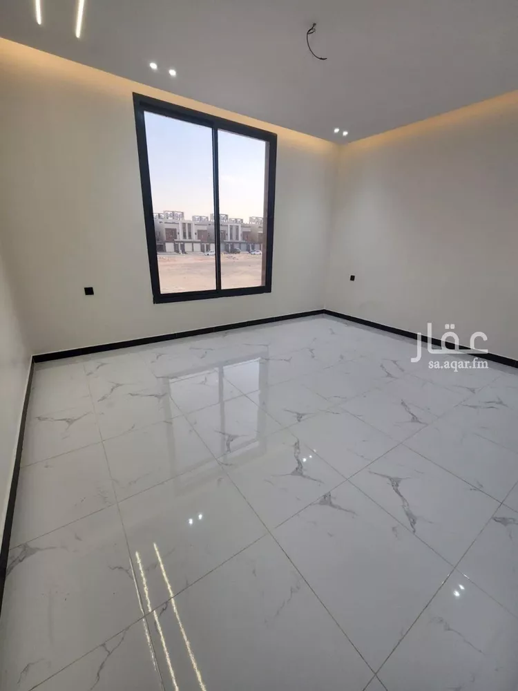 فيلا للبيع في شارع علي الزبيري, حي طويق, مدينة الرياض, منطقة الرياض 15