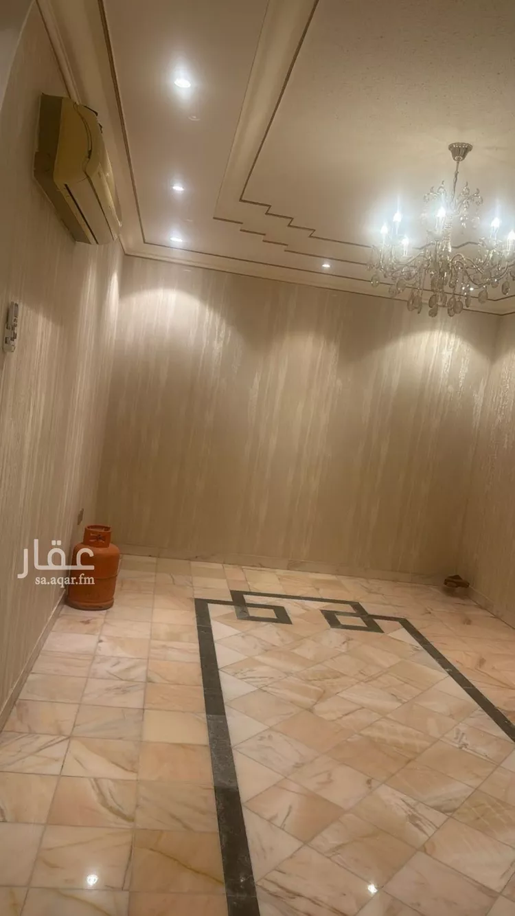 فيلا للإيجار في شارع الخزرج, حي المصيف, مدينة الرياض, منطقة الرياض 15