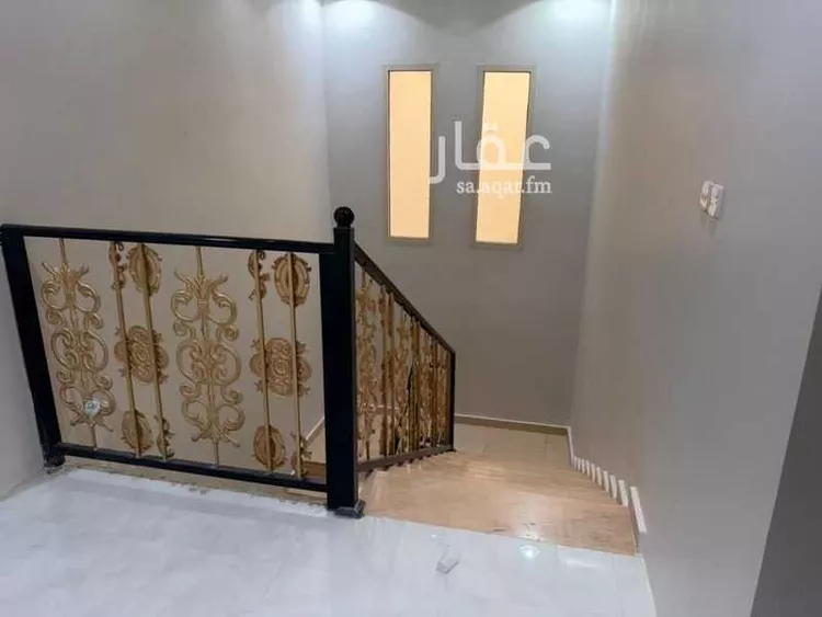 فيلا للبيع في شارع طريف بن عبدالله, حي الرمال, مدينة الرياض, منطقة الرياض صورة 2