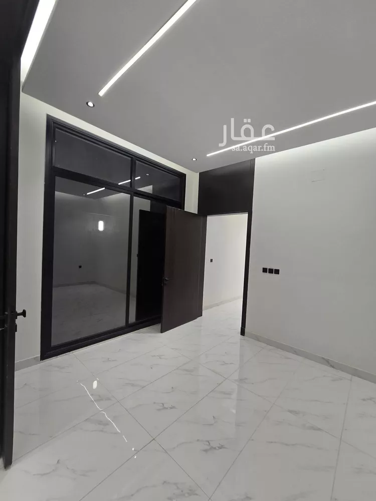 دور للبيع في شارع عبدالعزيز بن إسماعيل, حي المونسية, مدينة الرياض, منطقة الرياض صورة 2