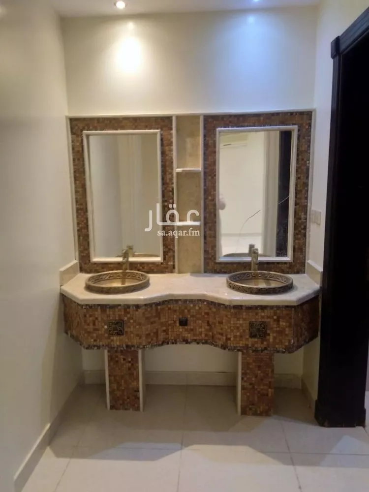 Villa for Sale in Riyadh Ar Rabie 17