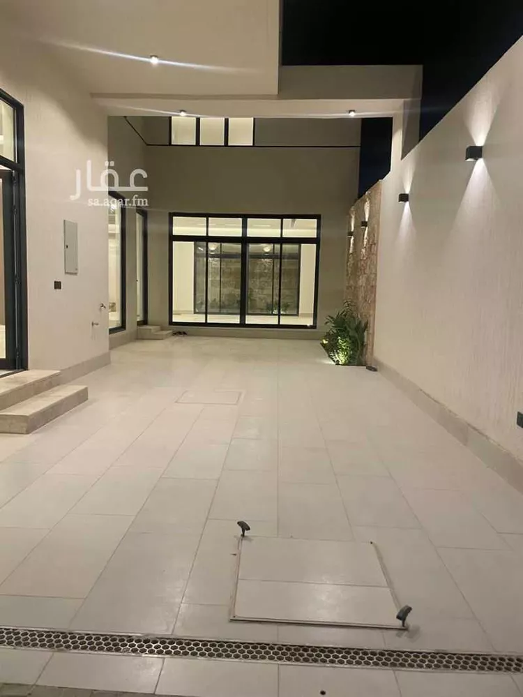 Villa for Sale in Riyadh Al Mahdiyah