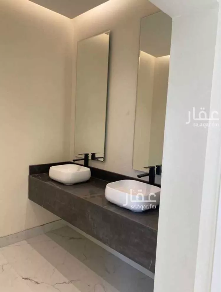 فيلا للبيع في شارع الامير فيصل بن سعد بن سعود, حي الروضة, مدينة الرياض, منطقة الرياض صورة 4