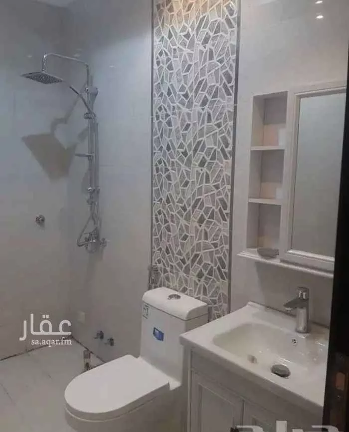 فيلا للبيع في شارع أبي المظفر المبارك ، حي الزمرد ، جدة ، جدة صورة 3