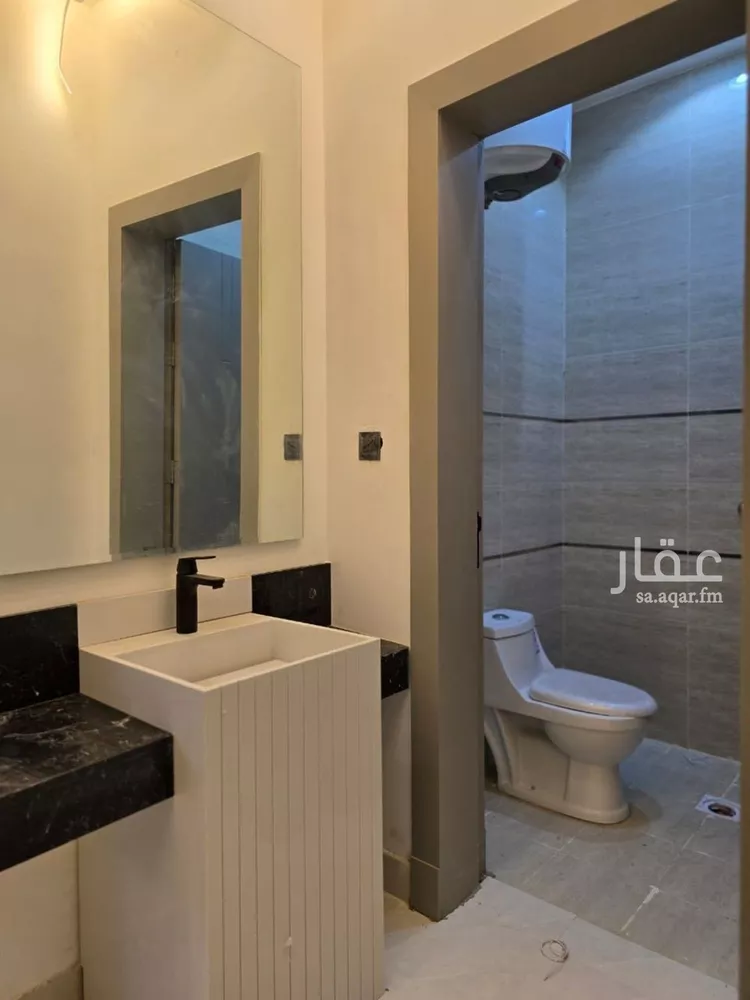 فيلا للبيع في شارع الامام مسلم, حي بدر, مدينة الرياض, منطقة الرياض صورة 2