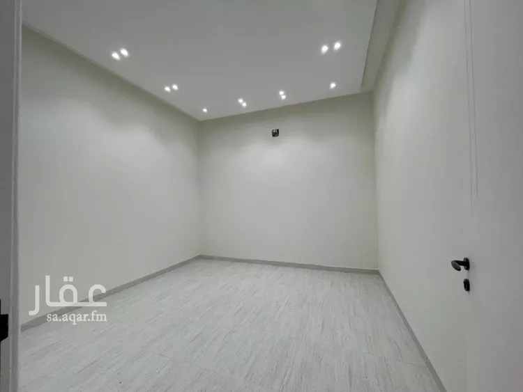 دور للبيع في شارع وادي فاطمه, حي ضاحية نمار, مدينة الرياض, منطقة الرياض صورة 5