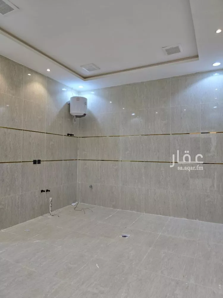 دور للبيع في شارع الامام مسلم, حي بدر, مدينة الرياض, منطقة الرياض 18