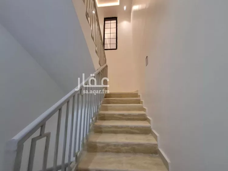 Floor for Sale in Riyadh Badr 9